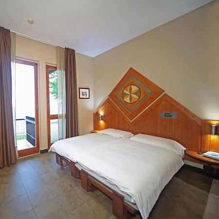 Smeraldo Apartments Sirmione Zewnętrze zdjęcie