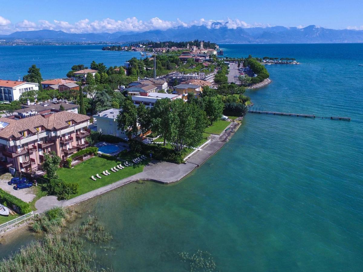 Smeraldo Apartments Sirmione Zewnętrze zdjęcie