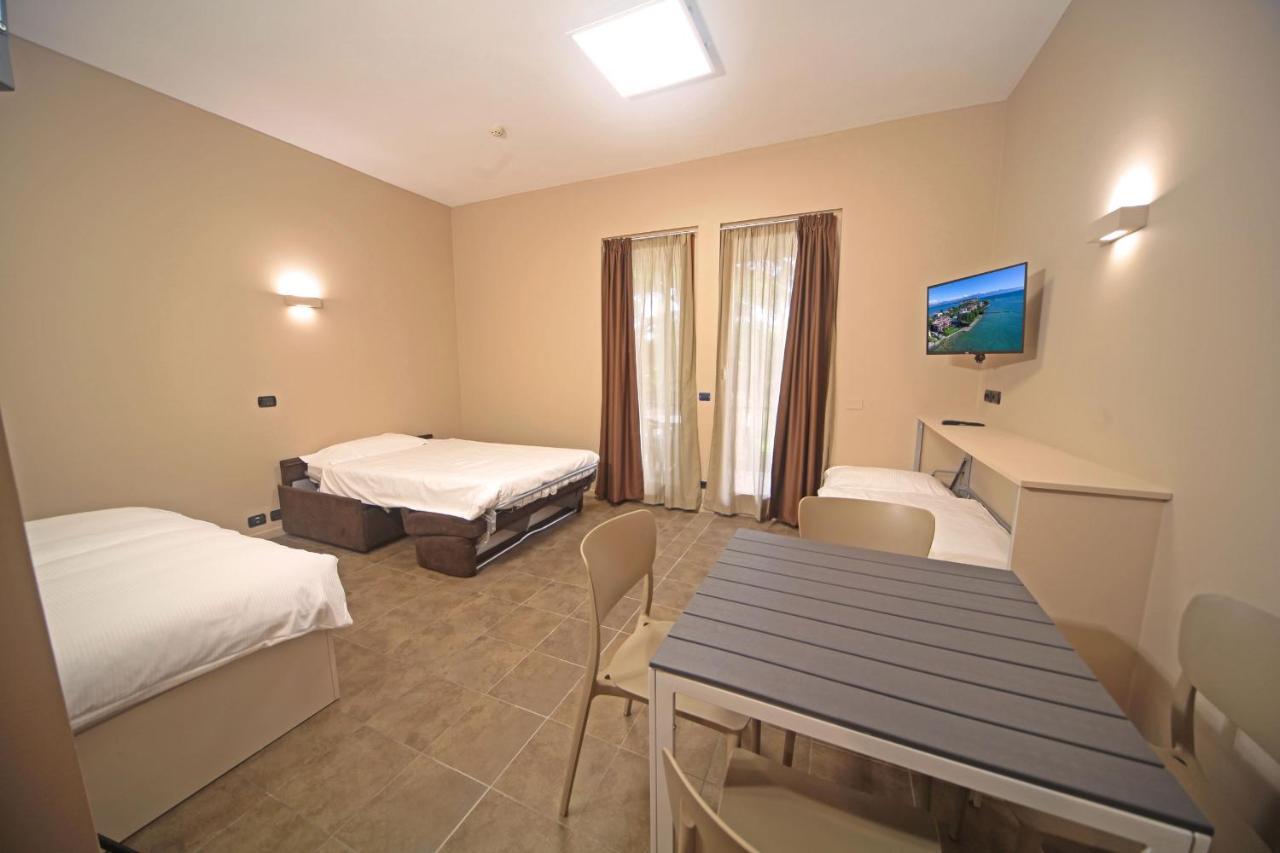 Smeraldo Apartments Sirmione Zewnętrze zdjęcie